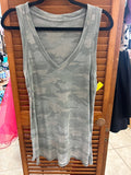 American Eagle camouflage print V-neck tank top Small