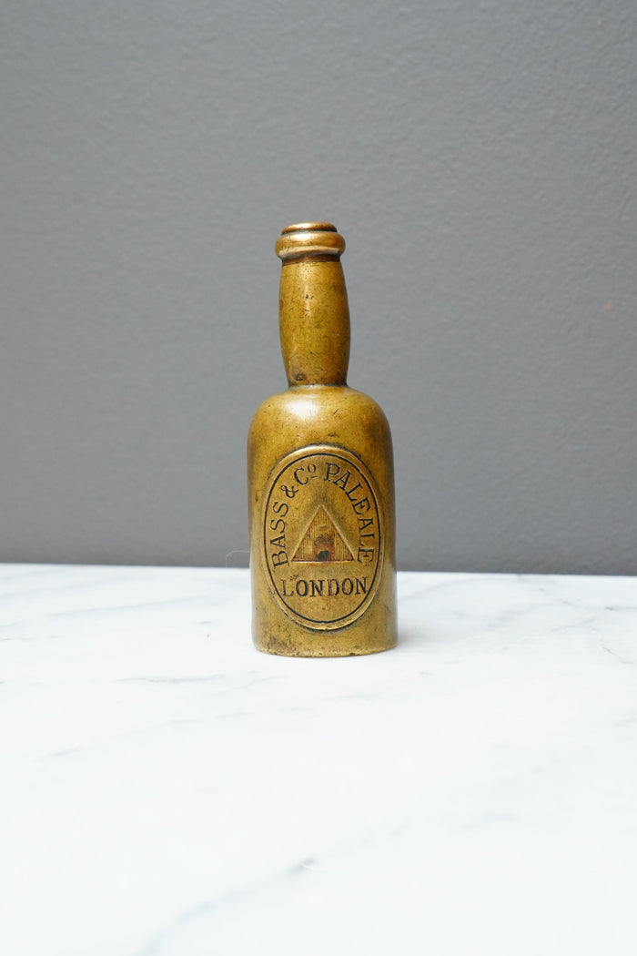 Antique Brass Bass & Co Pale Ale Bottle Vesta Case Match Safe