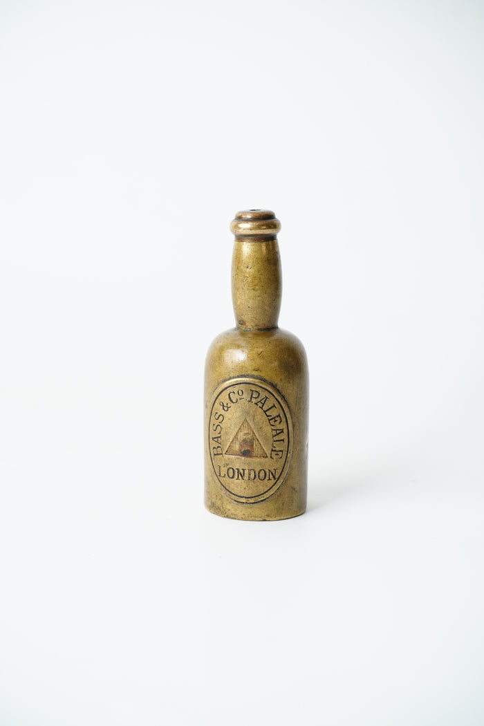 Antique Brass Bass & Co Pale Ale Bottle Vesta Case Match Safe