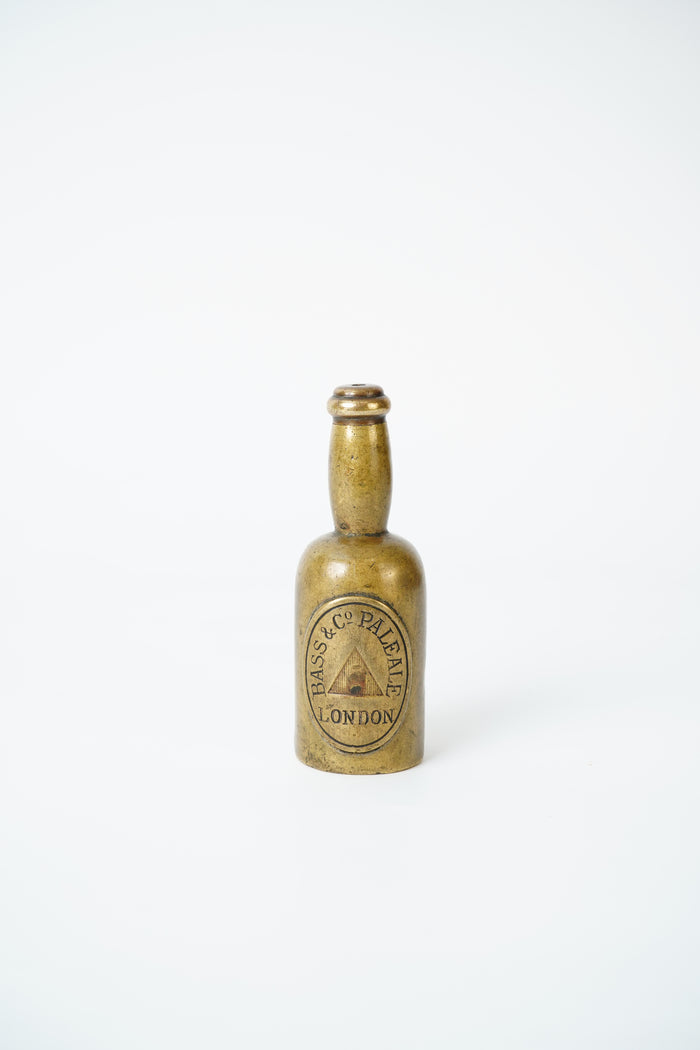 Antique Brass Bass & Co Pale Ale Bottle Vesta Case Match Safe