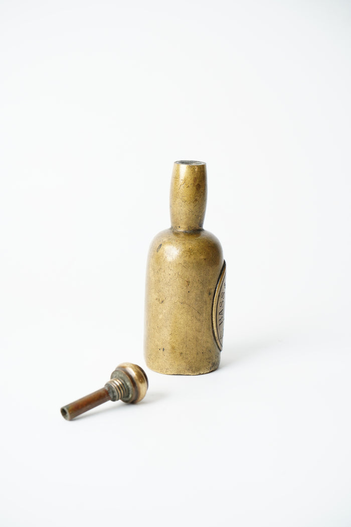 Antique Brass Bass & Co Pale Ale Bottle Vesta Case Match Safe