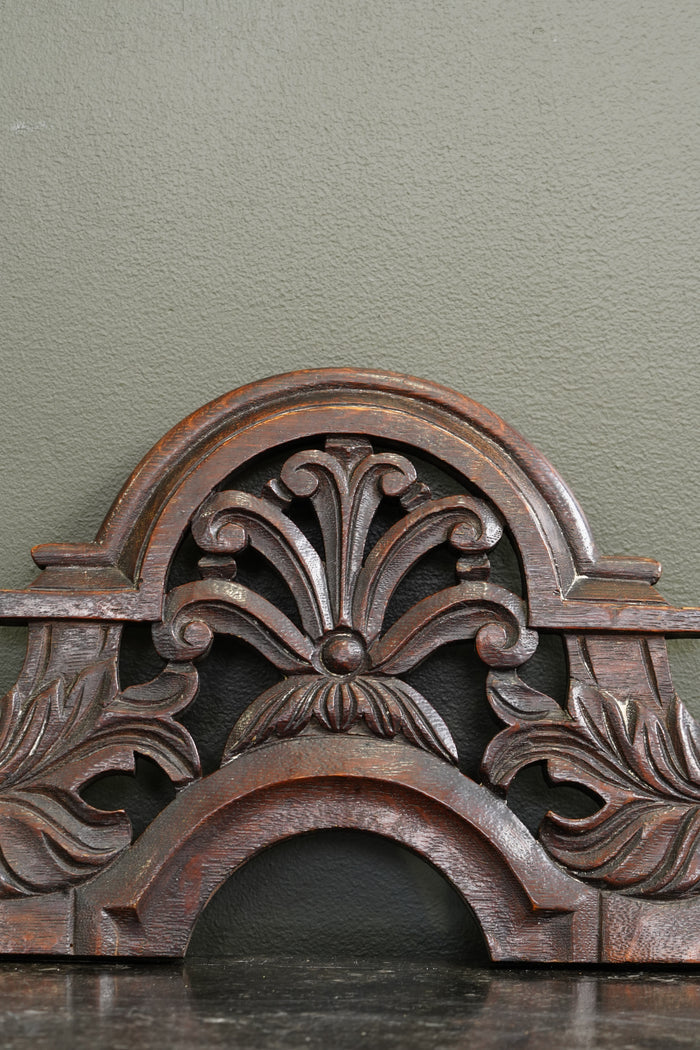 Antique English Carved Oak Pediment Crest Fragment, Circa 1880