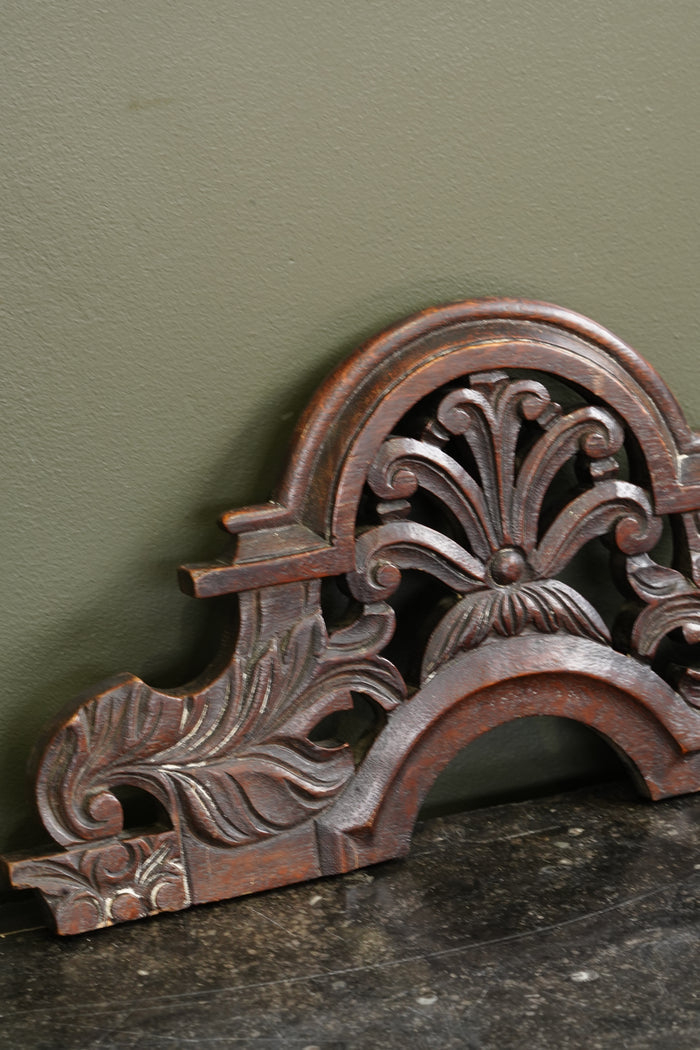 Antique English Carved Oak Pediment Crest Fragment, Circa 1880