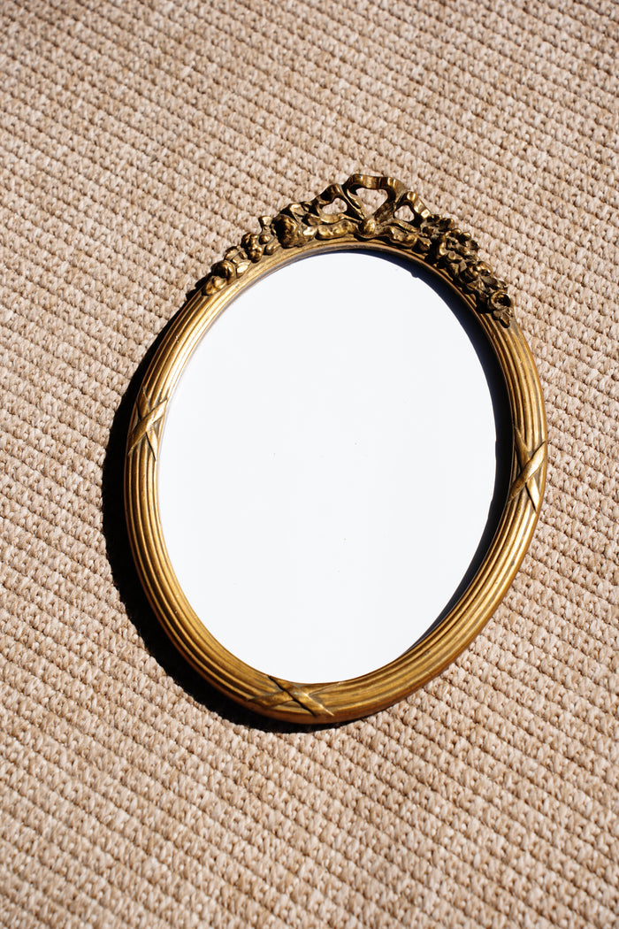 Antique Louis XVI Style Giltwood Oval Picture Frame