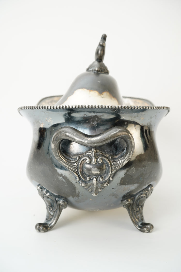 Antique Meriden Silver Plate Covered Tureen Serving Dish with Claw Feet