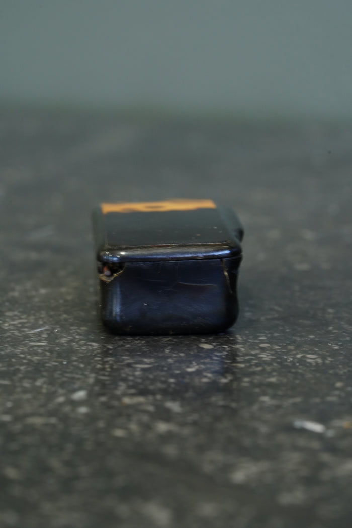 Antique Pressed Horn Snuff Box, England, Circa 1850
