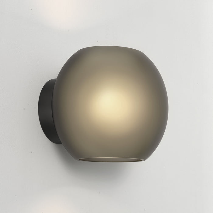 Astro Lighting Luna