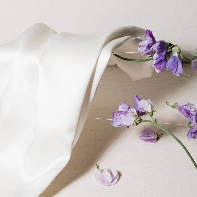Cloud 9 Silk Pillowcase - IVORY WHITE: King