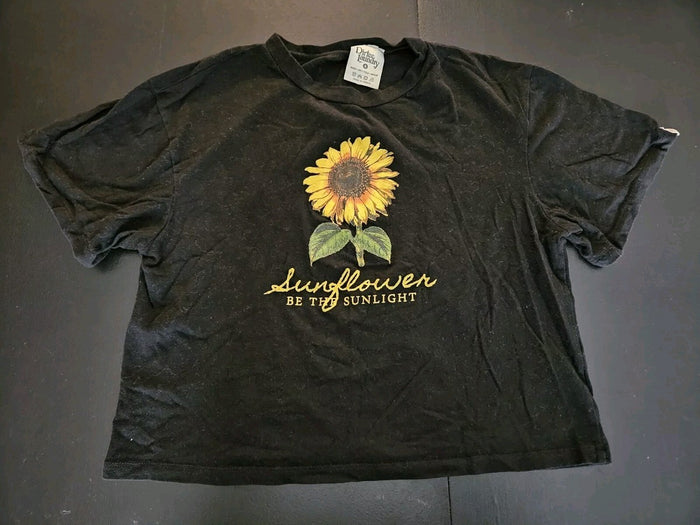 Dirtee Laundry Sunflower Cropped T-shirt MEDIUM