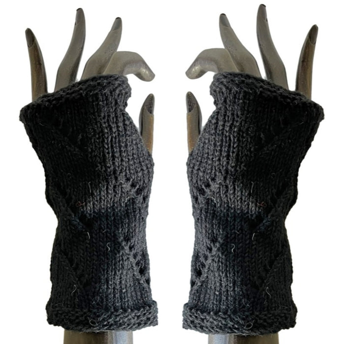 Fingerless Gloves ~ Solid Black
