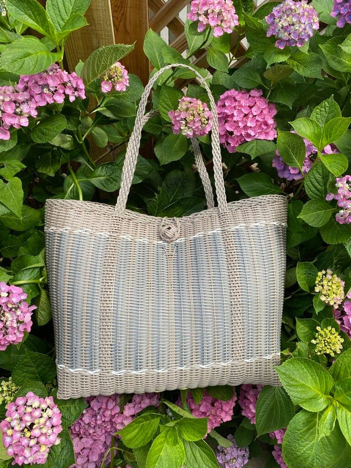Medium Tote-Guadalupe in Putty + Silver