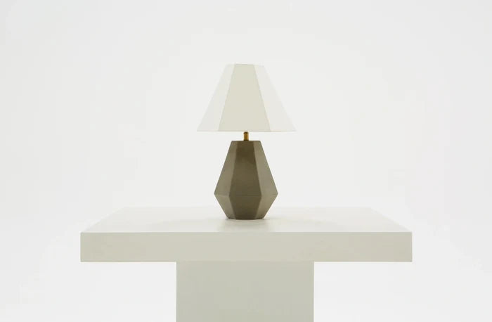 Modrest Estrada Modern Table Lamp