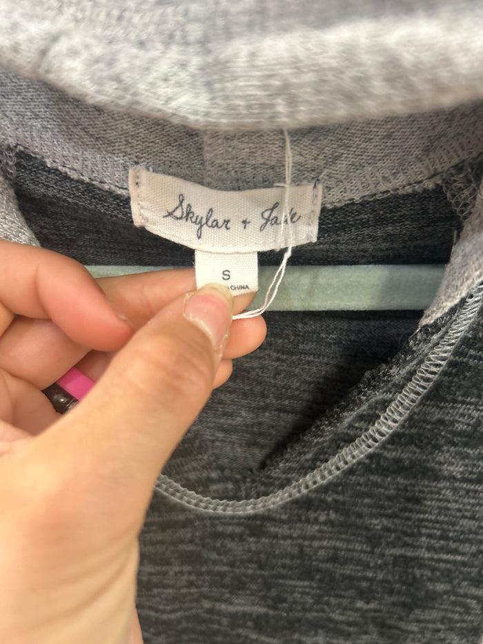Skylar & Jade hoodie Small