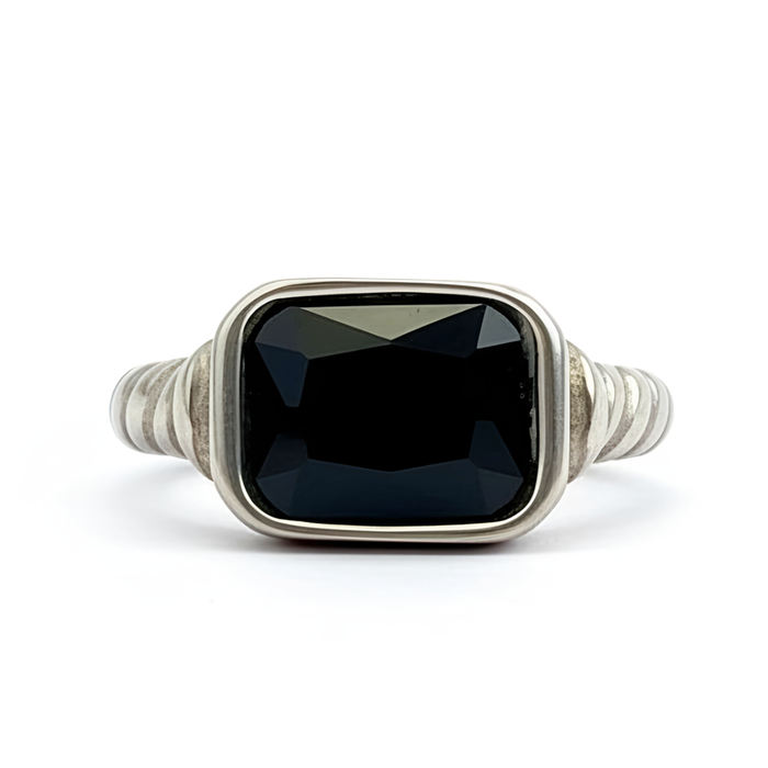Taylor Ring Midnight Onyx