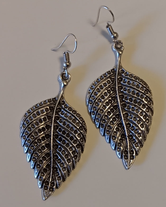 Turkish Earrings ~ Pointy Leaves