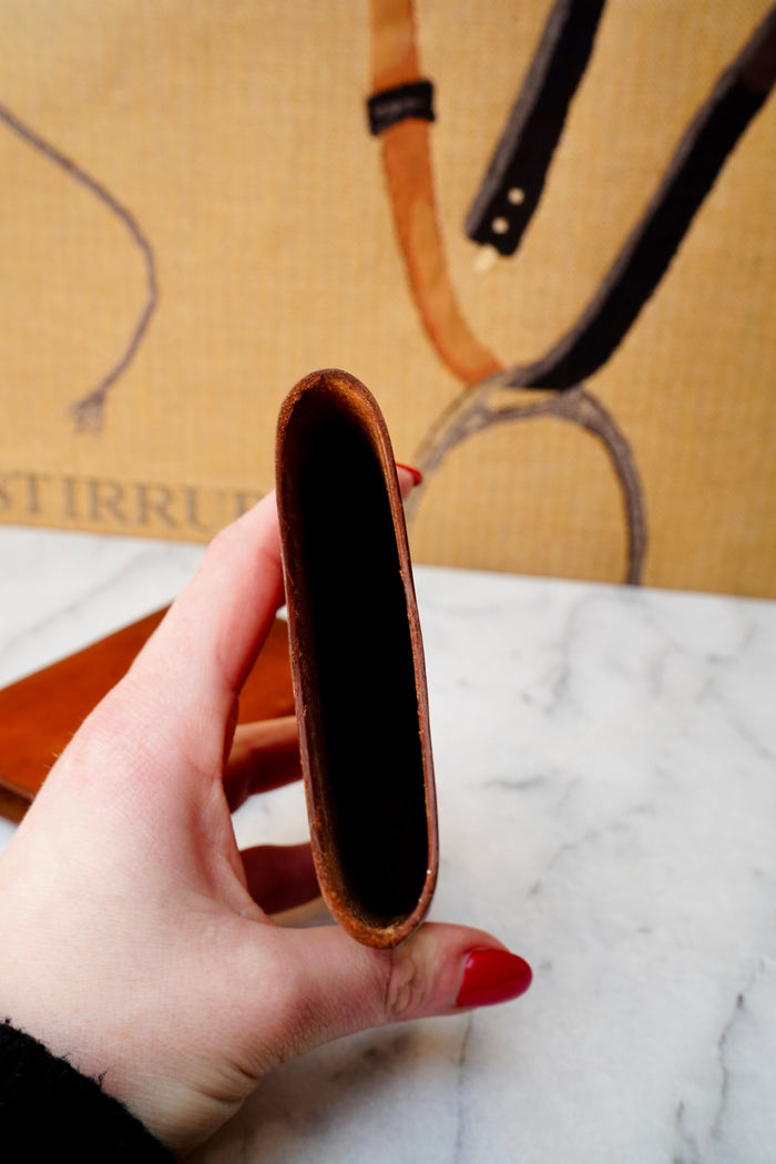 Vintage English Saddlers Leather Cigar Case