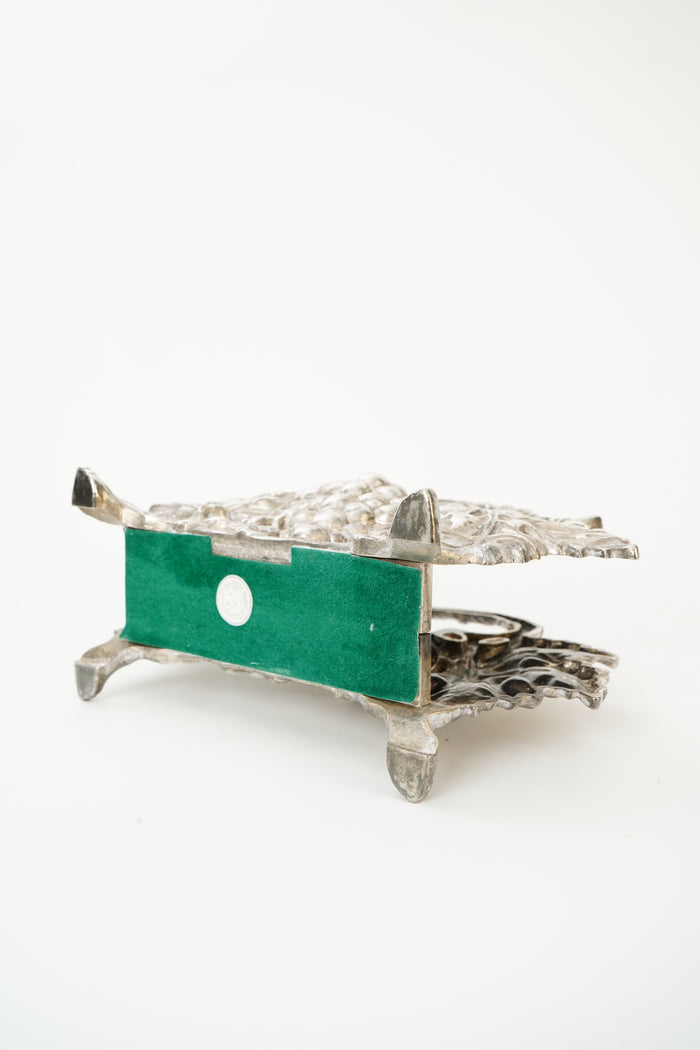 Vintage Godinger Silver Plate Grapevine Napkin Holder