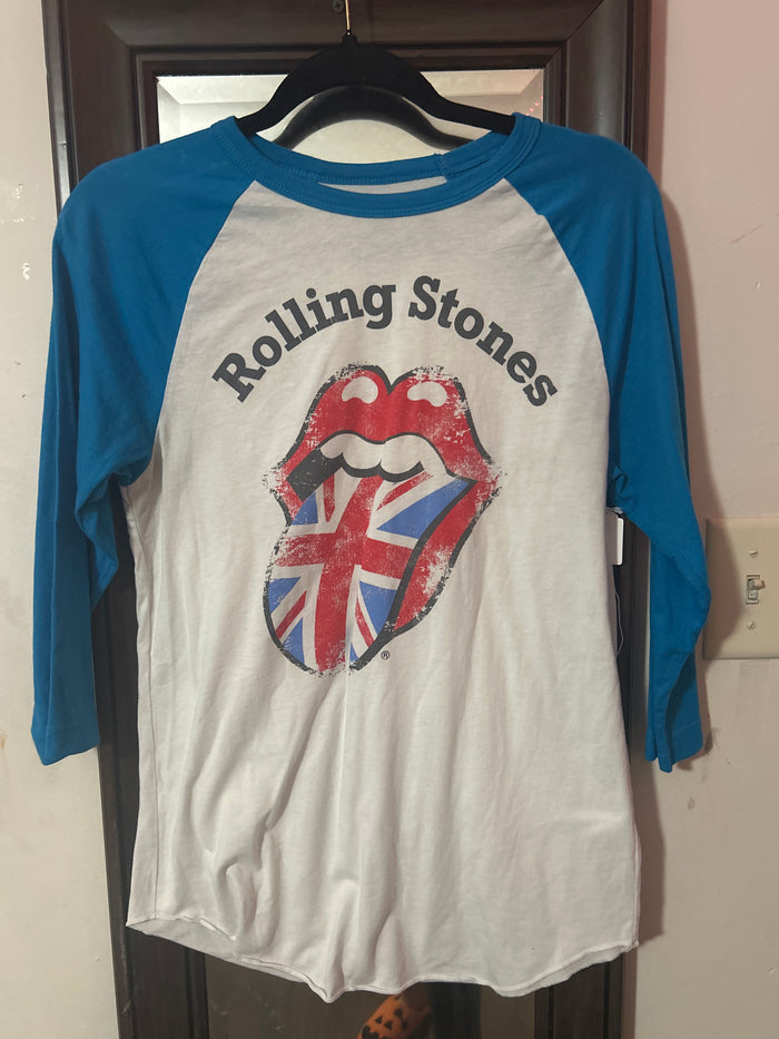 white and blue baseball-style raglan t-shirt Small